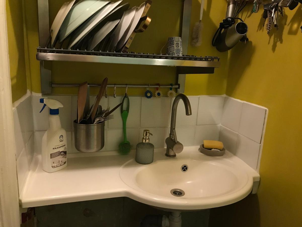 Cozy Condo For Up To 3 Travellers, With Kitchen And Bath Riga Extérieur photo