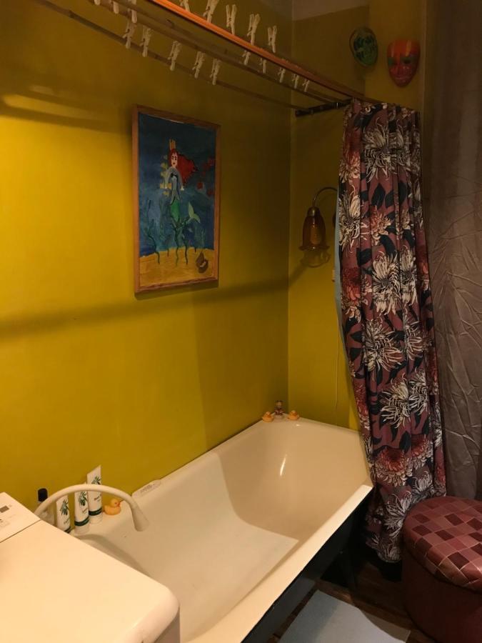 Cozy Condo For Up To 3 Travellers, With Kitchen And Bath Riga Extérieur photo